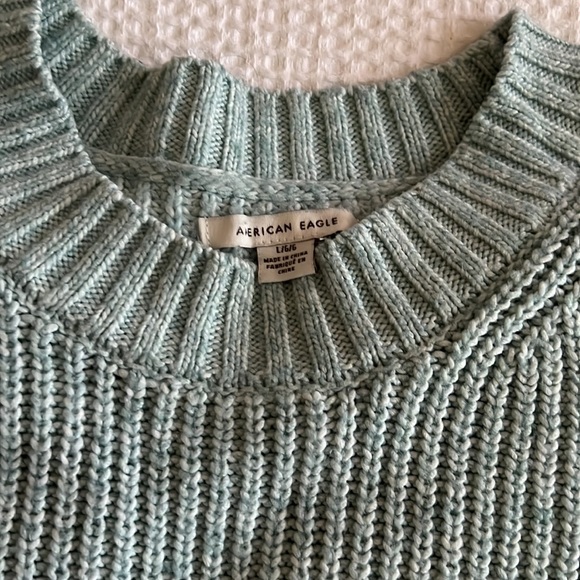 American Eagle Sweater - Picture 3 of 6